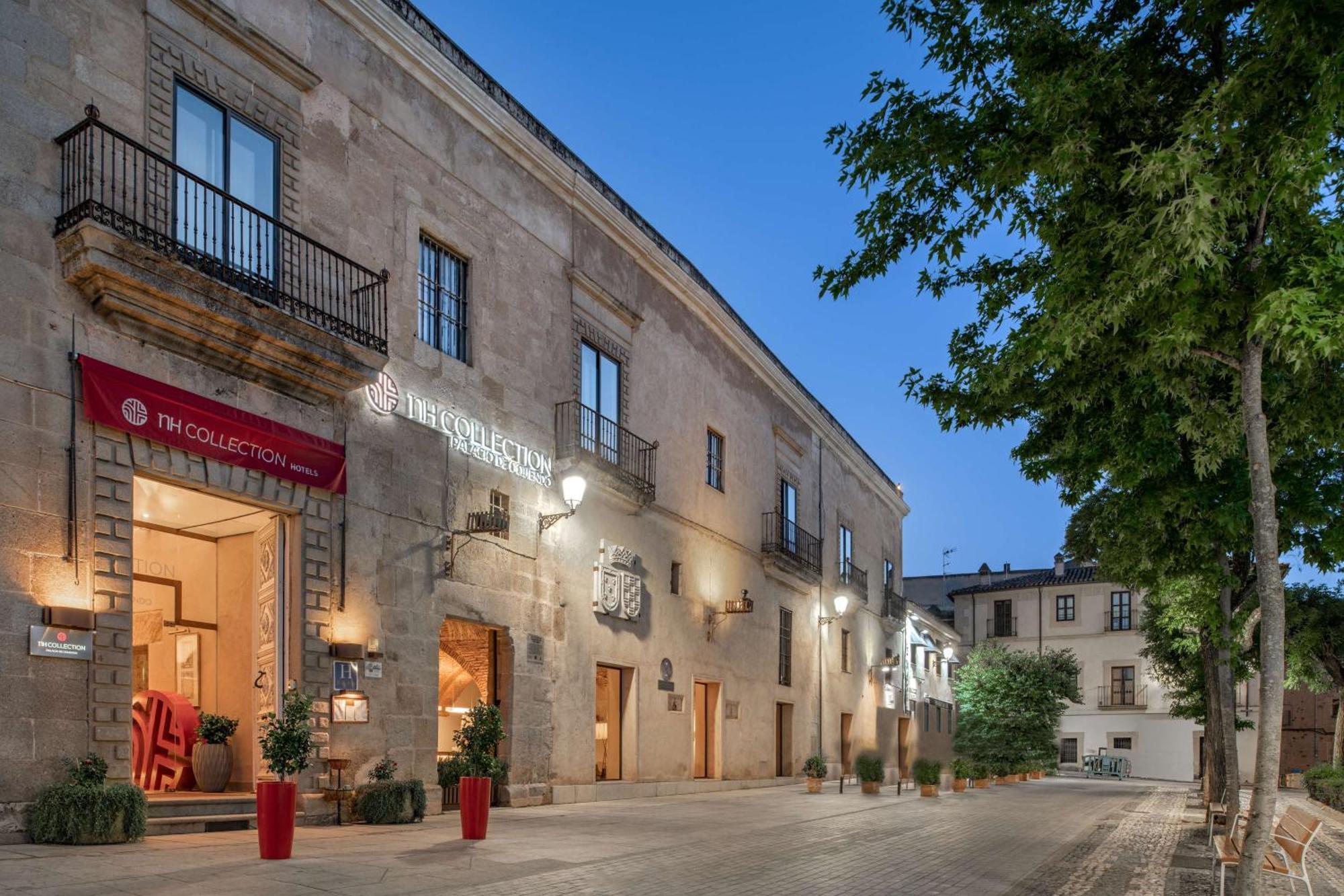 Nh Collection Caceres Palacio De Oquendo Exterior photo